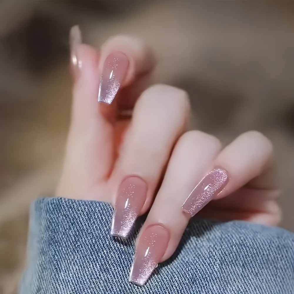 Nail Art Aesthetic - 24pcs Sparkling Pink Glitter Cat-Eye Design
