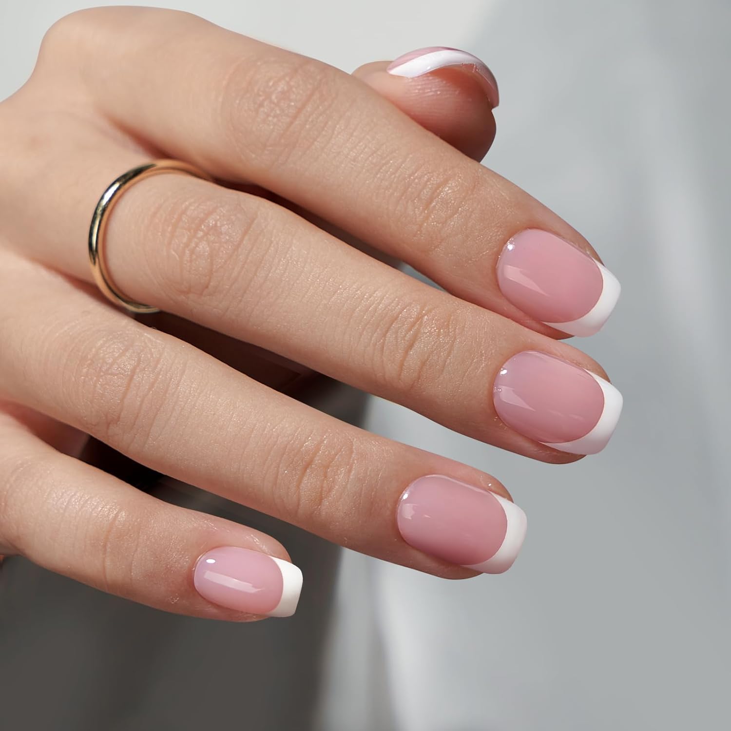 24PCS Short Square White Franc - Nail Art France 评论和价格